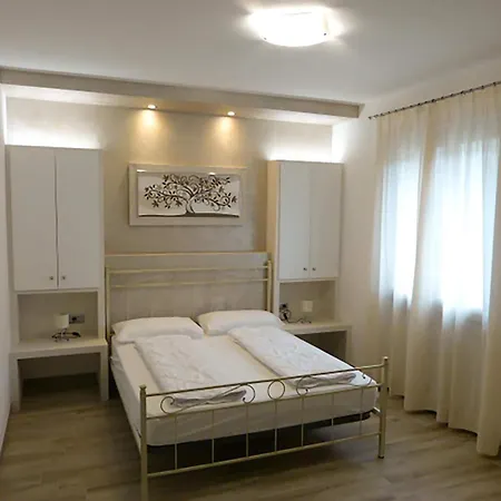 Apartman San Rocco, *